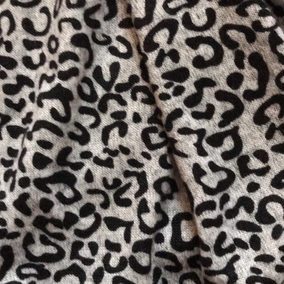 ⭐️LAST CHANCE⭐️ 6 scarf bundle - Picture 5 of 7